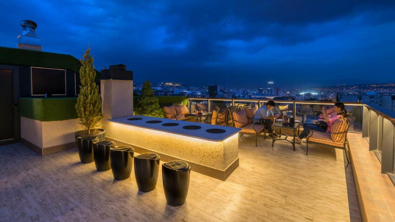 Veranova Hotel Tiflis Exterior foto