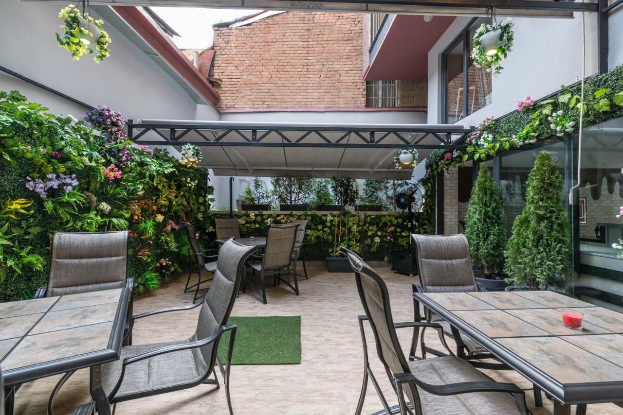 Veranova Hotel Tiflis Exterior foto